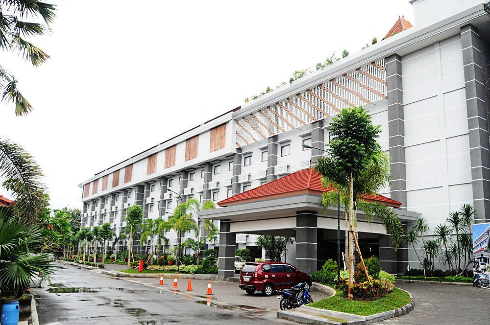 Grand Hap Solo Hotel Exterior photo